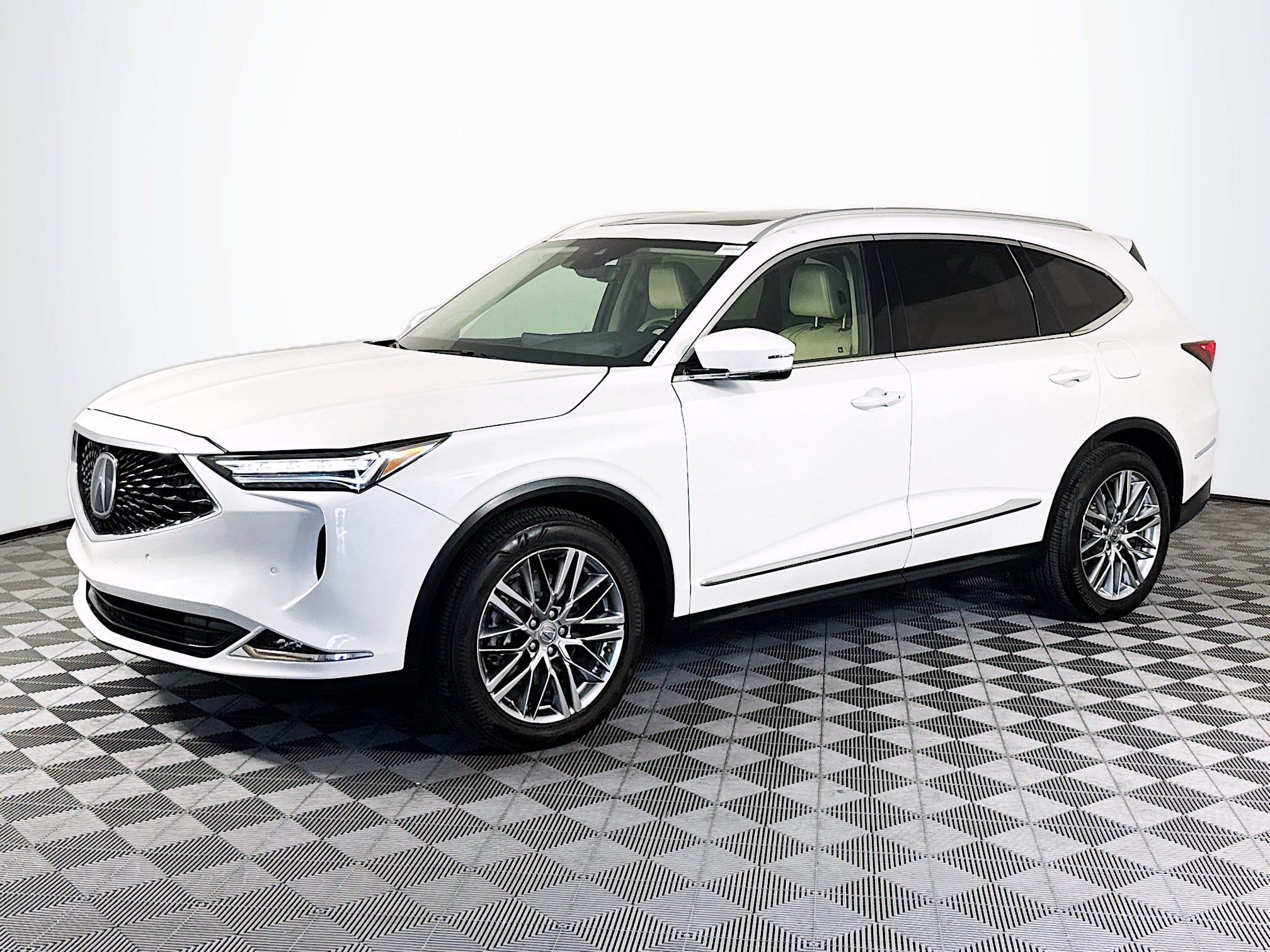 Used 2022 Acura MDX w/ Advance Package AWD/4WD image 4