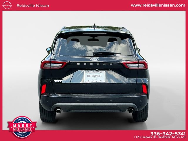 Used 2024 Ford Escape ST-Line w/ Tech Pack #1 image 5