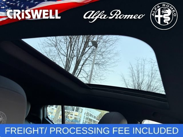 New 2026 Alfa Romeo Tonale w/ Black Premium Package AWD/4WD image 40