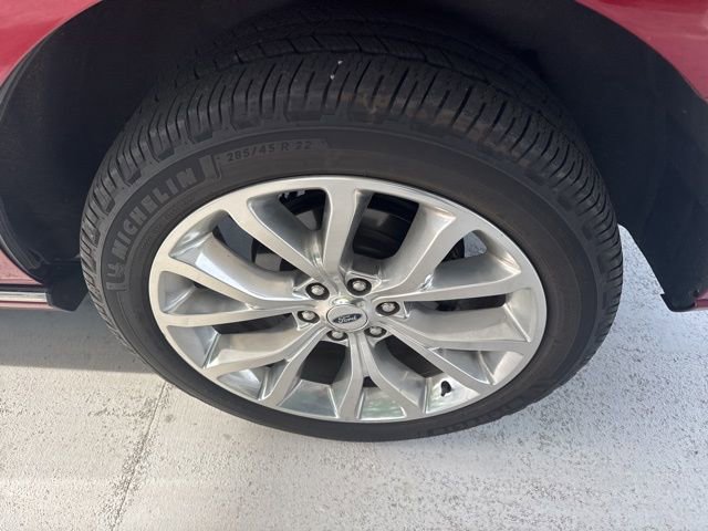 Used 2019 Ford Expedition Platinum image 12