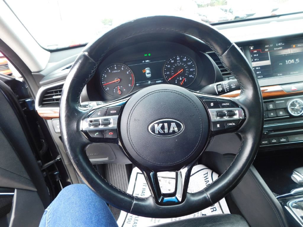 Used 2017 Kia Cadenza Technology FWD image 25