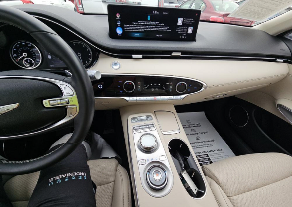 Used 2023 Genesis GV70 2.5T w/ Select Package AWD/4WD image 14