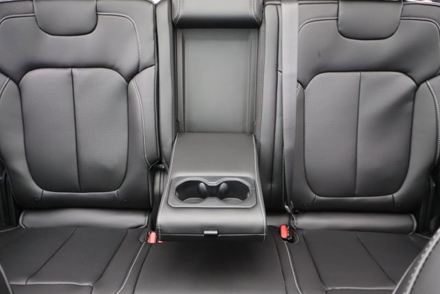 New 2026 Jeep Grand Cherokee Limited image 38