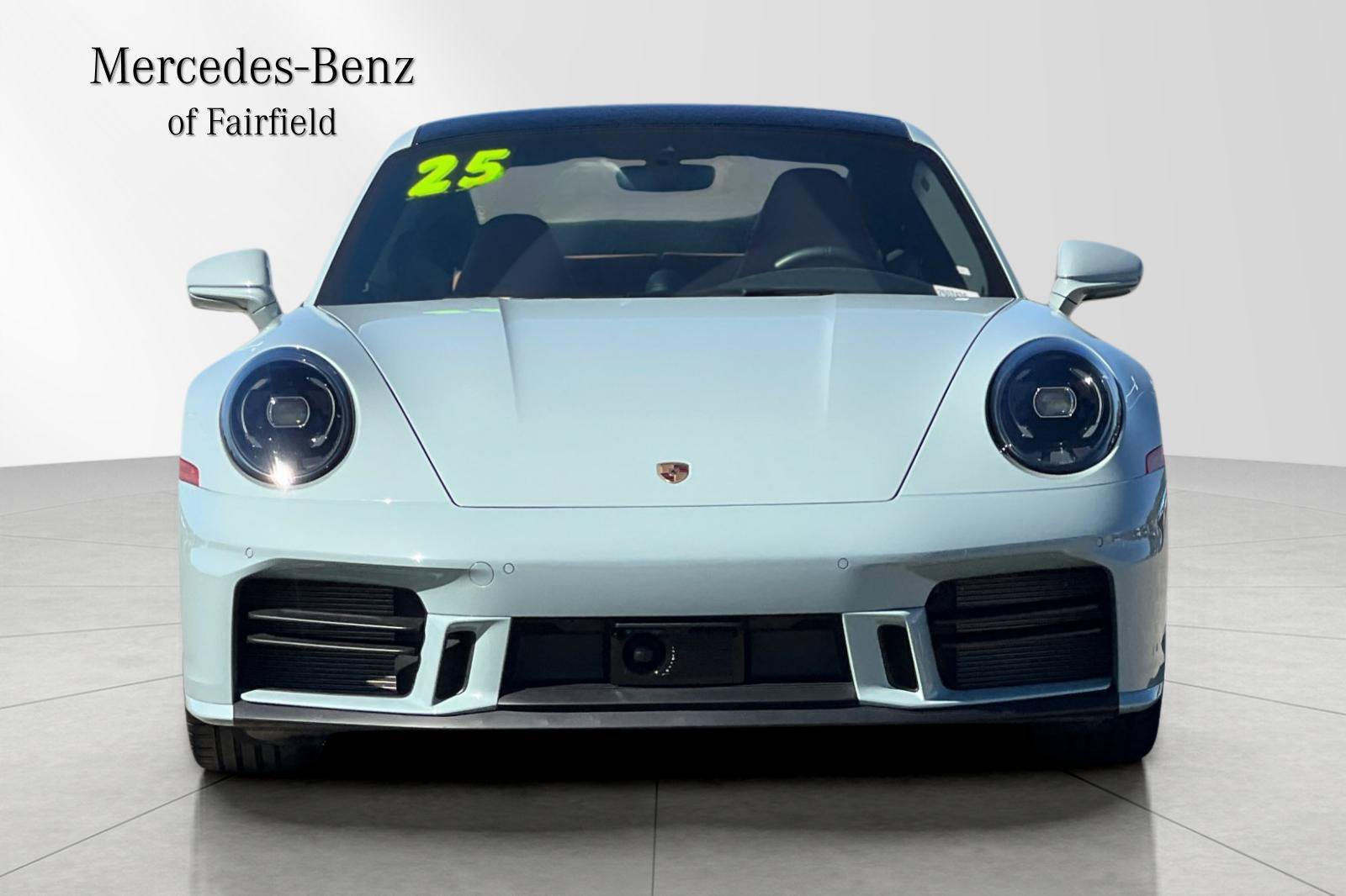 Used 2025 Porsche 911 Carrera RWD image 10