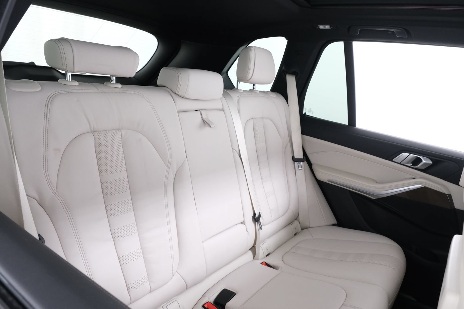 Used 2020 BMW X5 xDrive40i w/ Convenience Package AWD/4WD image 40