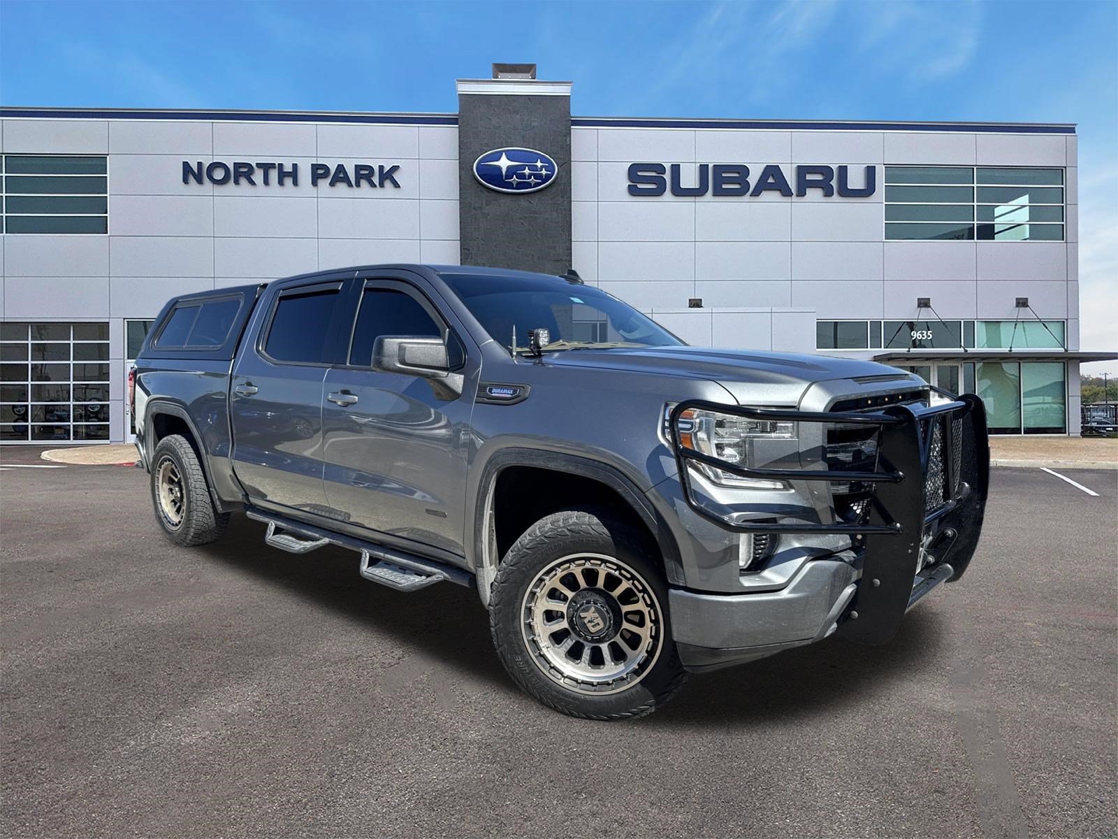 Used 2021 GMC Sierra 1500 Elevation image 1