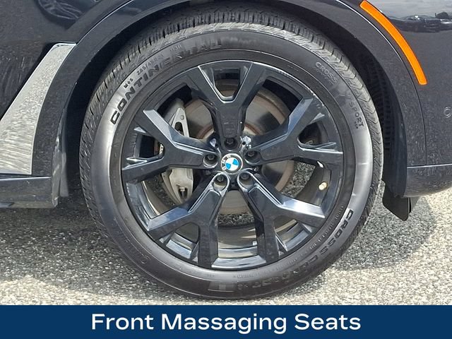 Used 2020 BMW X7 xDrive40i w/ Premium Package AWD/4WD image 28