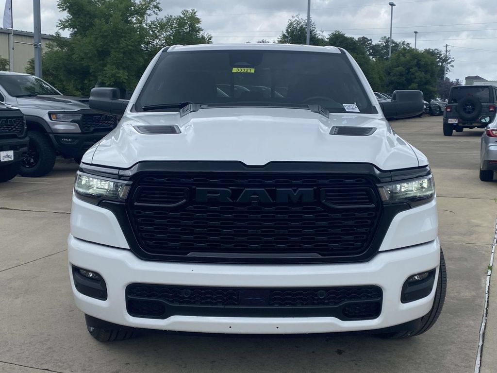 New 2026 RAM 1500 Express AWD/4WD image 32