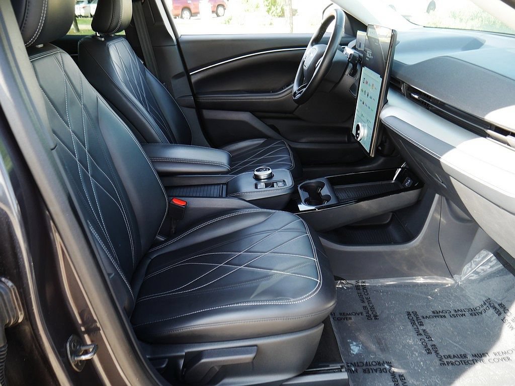 Used 2022 Ford Mustang Mach-E Select w/ Comfort/Technology Package AWD/4WD image 54