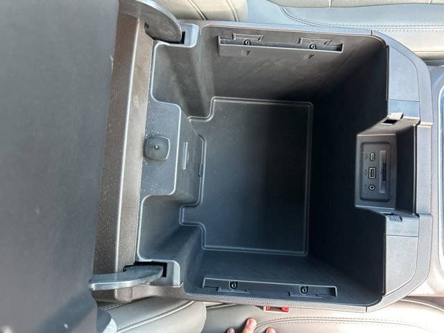 Used 2021 GMC Sierra 1500 SLT w/ SLT Premium Plus Package AWD/4WD image 27