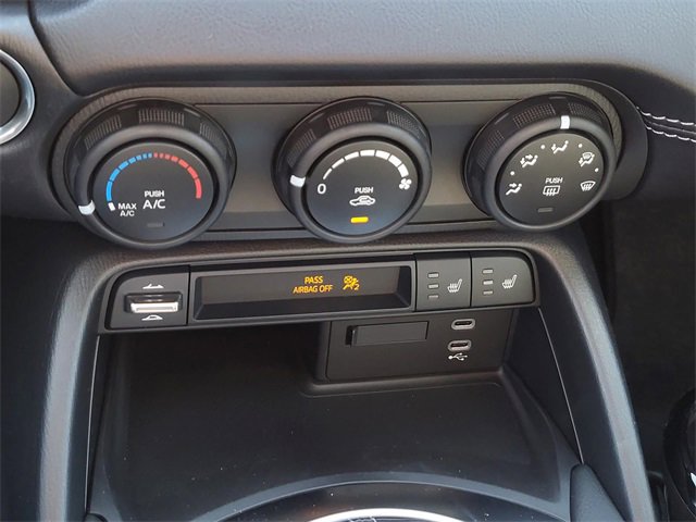 New 2025 MAZDA MX-5 Miata RF Club image 17