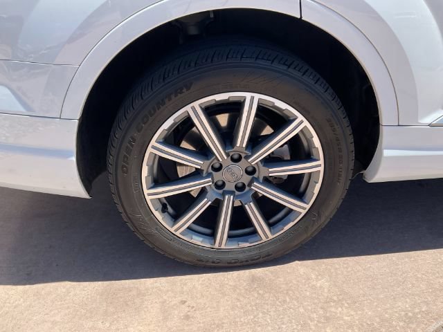 Used 2019 Audi Q7 3.0T Premium Plus w/ Premium Plus Package AWD/4WD image 10