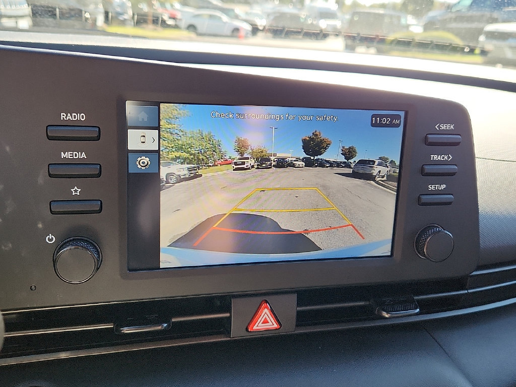 Used 2026 Hyundai Elantra Sport FWD image 17