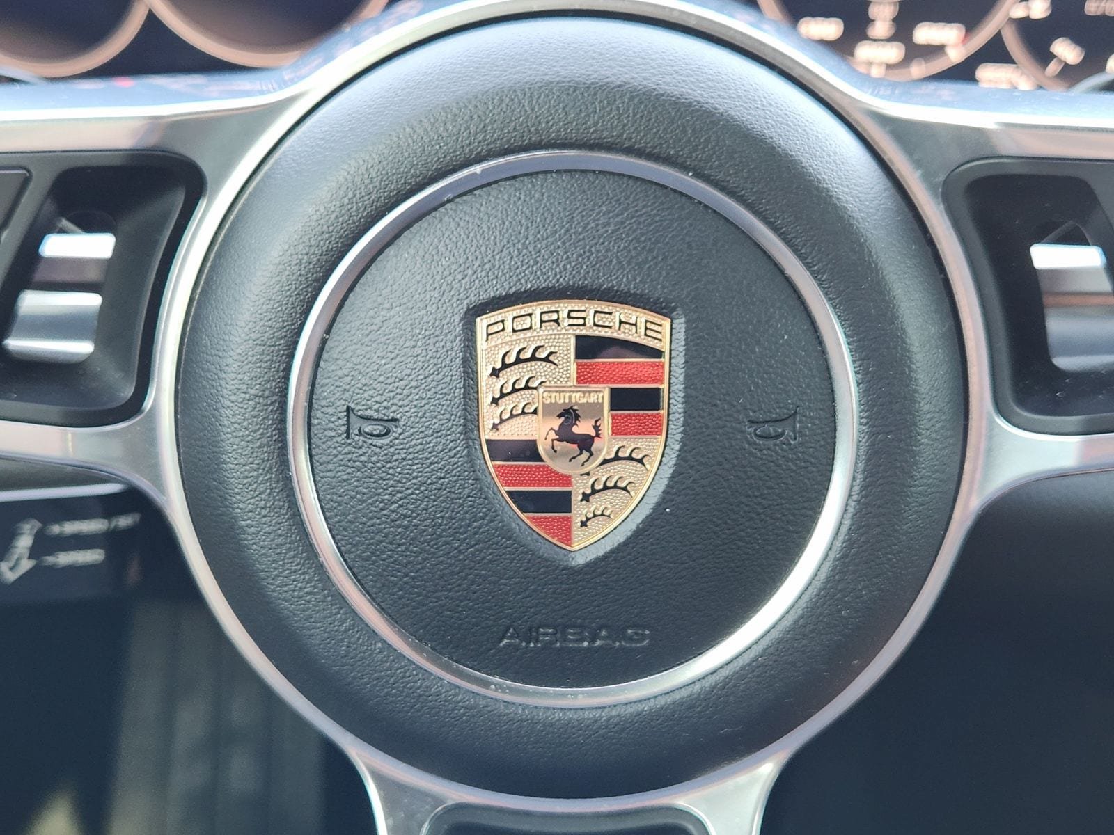 Used 2017 Porsche Panamera 4 AWD/4WD image 37