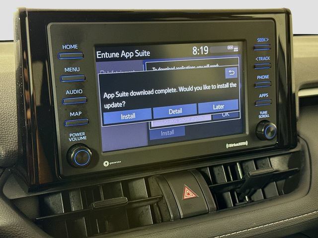 Used 2021 Toyota RAV4 LE AWD/4WD image 21