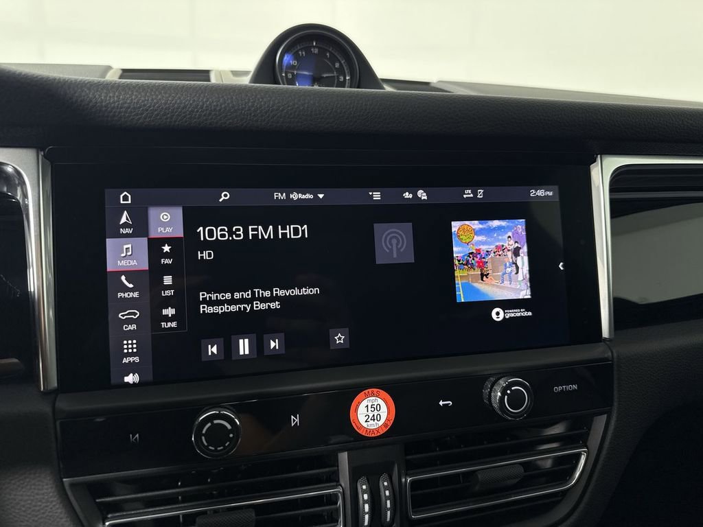 New 2026 Porsche Macan AWD/4WD image 28