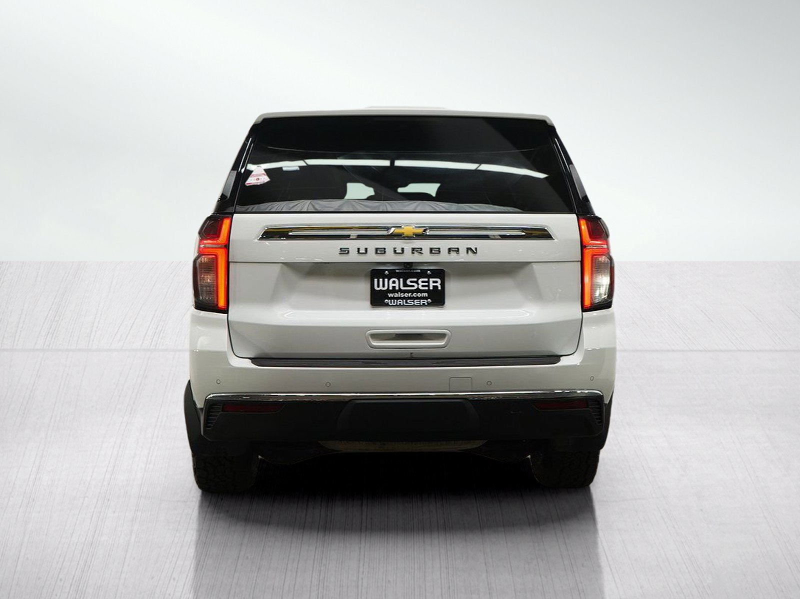 Used 2023 Chevrolet Suburban LS w/ Max Trailering Package AWD/4WD image 4
