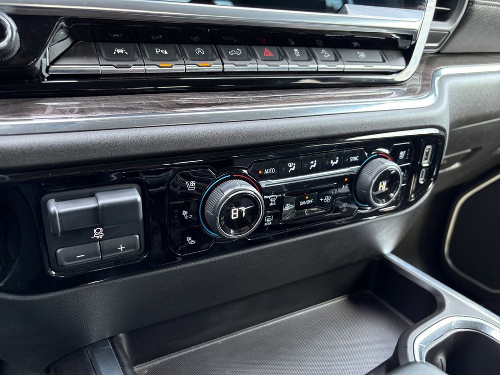 Used 2023 Chevrolet Silverado 1500 LTZ w/ LTZ Convenience Package II image 31