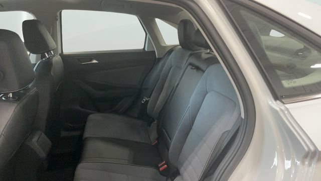 New 2027 Volkswagen Jetta SE FWD image 13