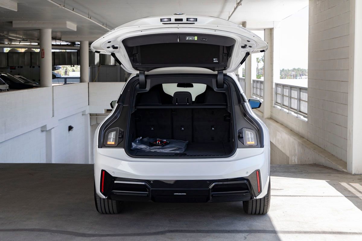 New 2026 BMW iX xDrive45 w/ M Sport Package image 22