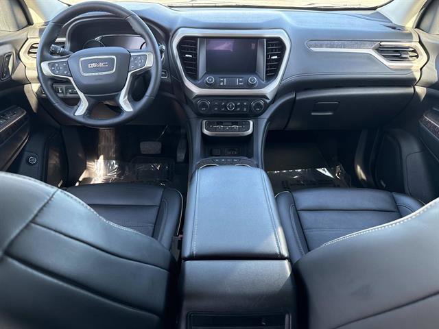 Used 2023 GMC Acadia Denali image 17