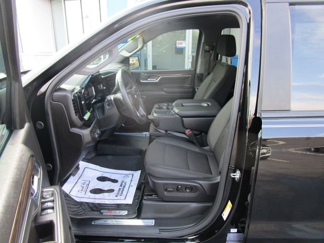 Certified 2024 Chevrolet Silverado 1500 LT w/ Z71 Off-Road Package image 17