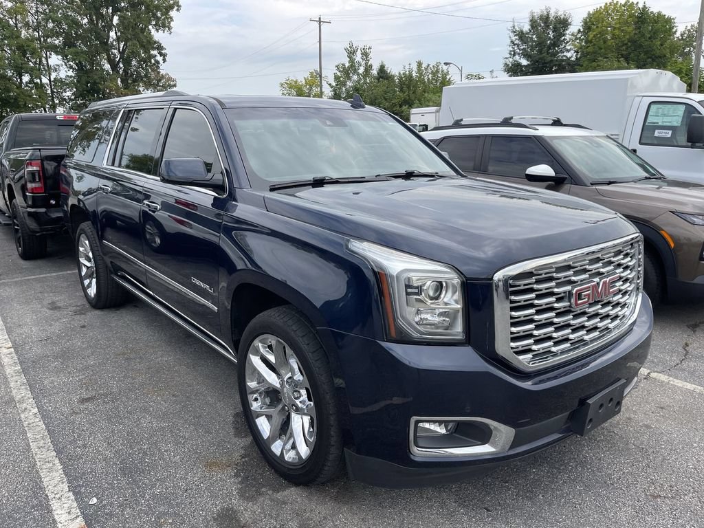 Used 2018 GMC Yukon XL Denali w/ Open Road Package AWD/4WD image 13