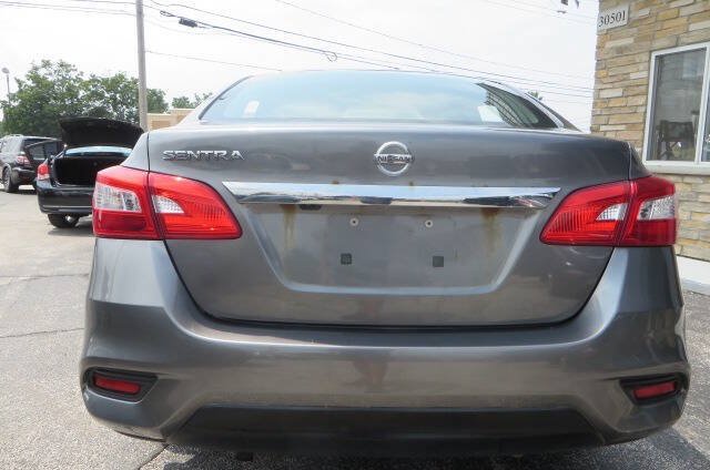 Used 2018 Nissan Sentra S FWD image 8