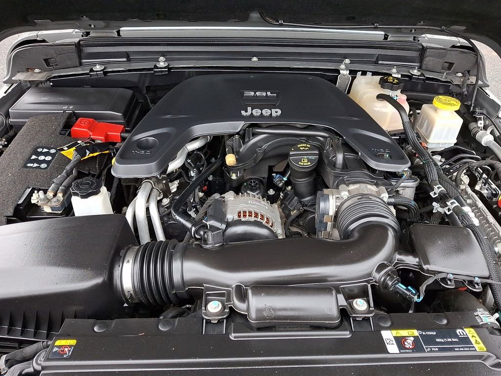 Used 2021 Jeep Gladiator Willys image 29