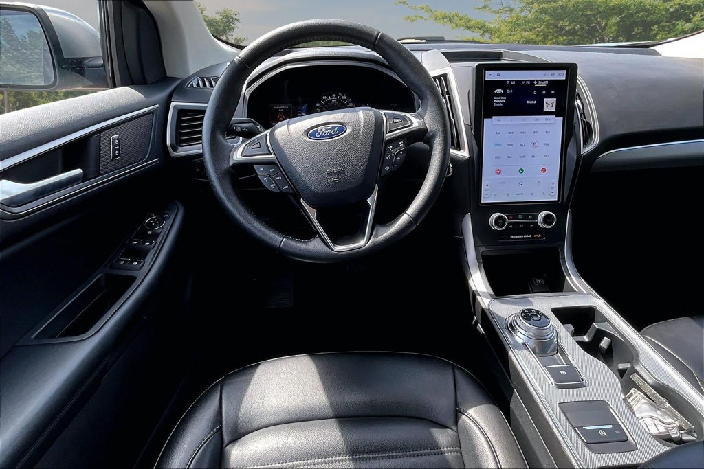 Used 2022 Ford Edge SEL w/ Convenience Package AWD/4WD image 5