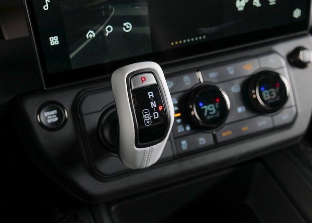 New 2026 Land Rover Defender 110 OCTA AWD/4WD image 14