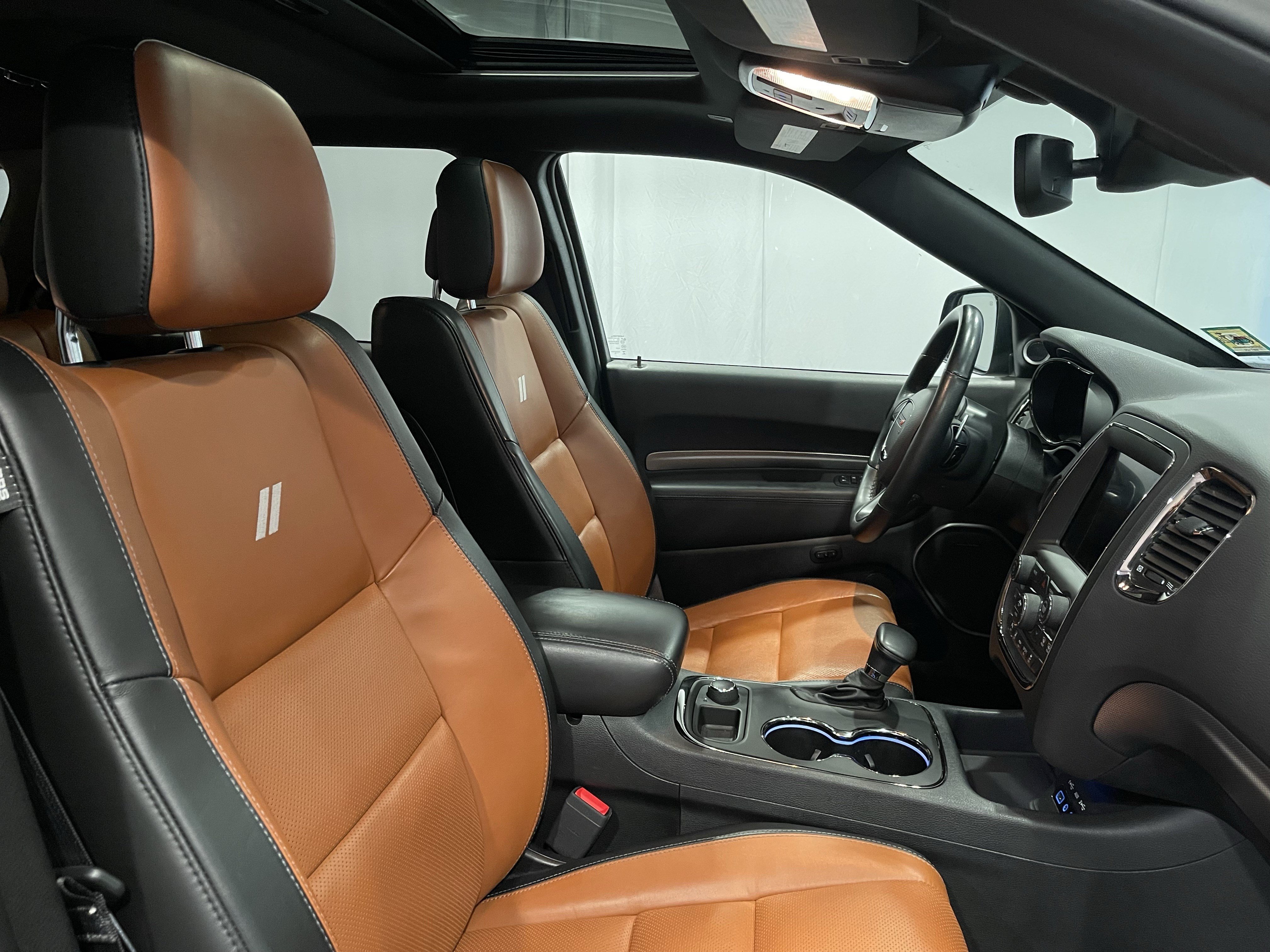 Used 2019 Dodge Durango R/T w/ Technology Group AWD/4WD image 15
