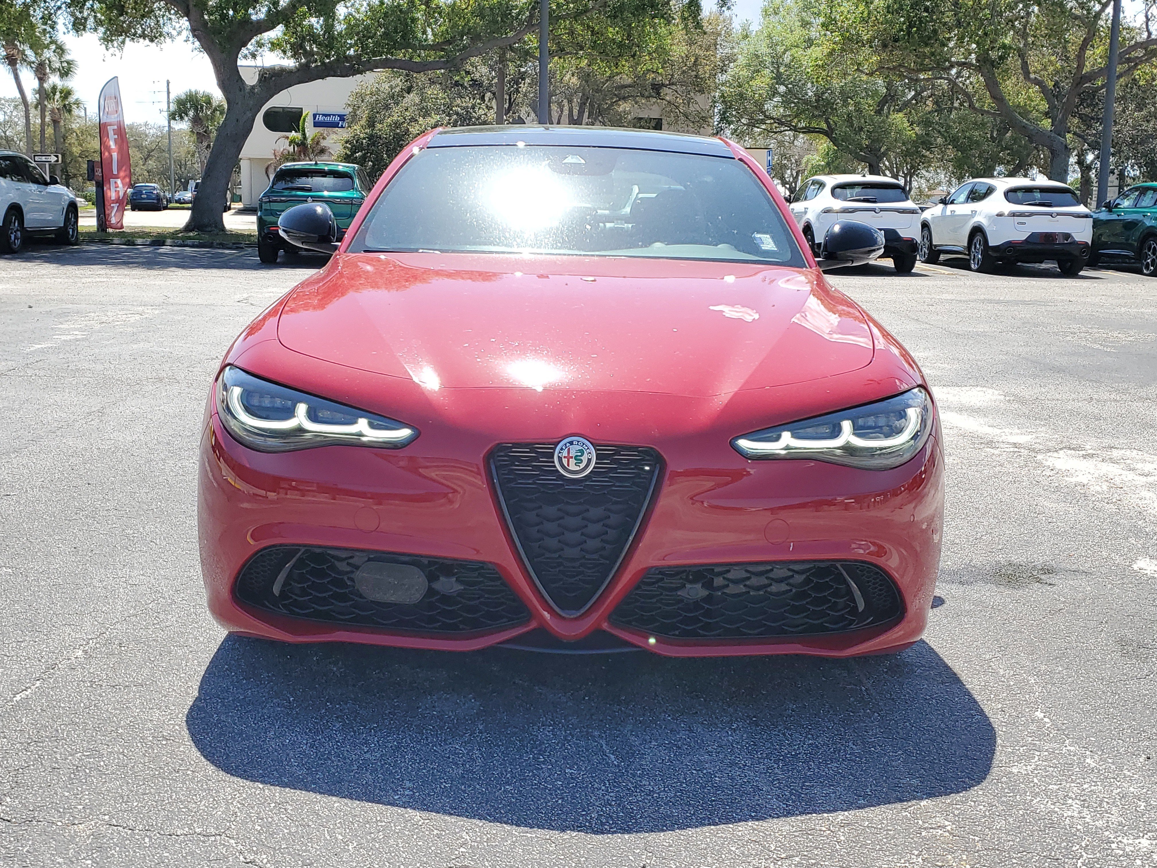 Used 2024 Alfa Romeo Giulia Veloce RWD image 2
