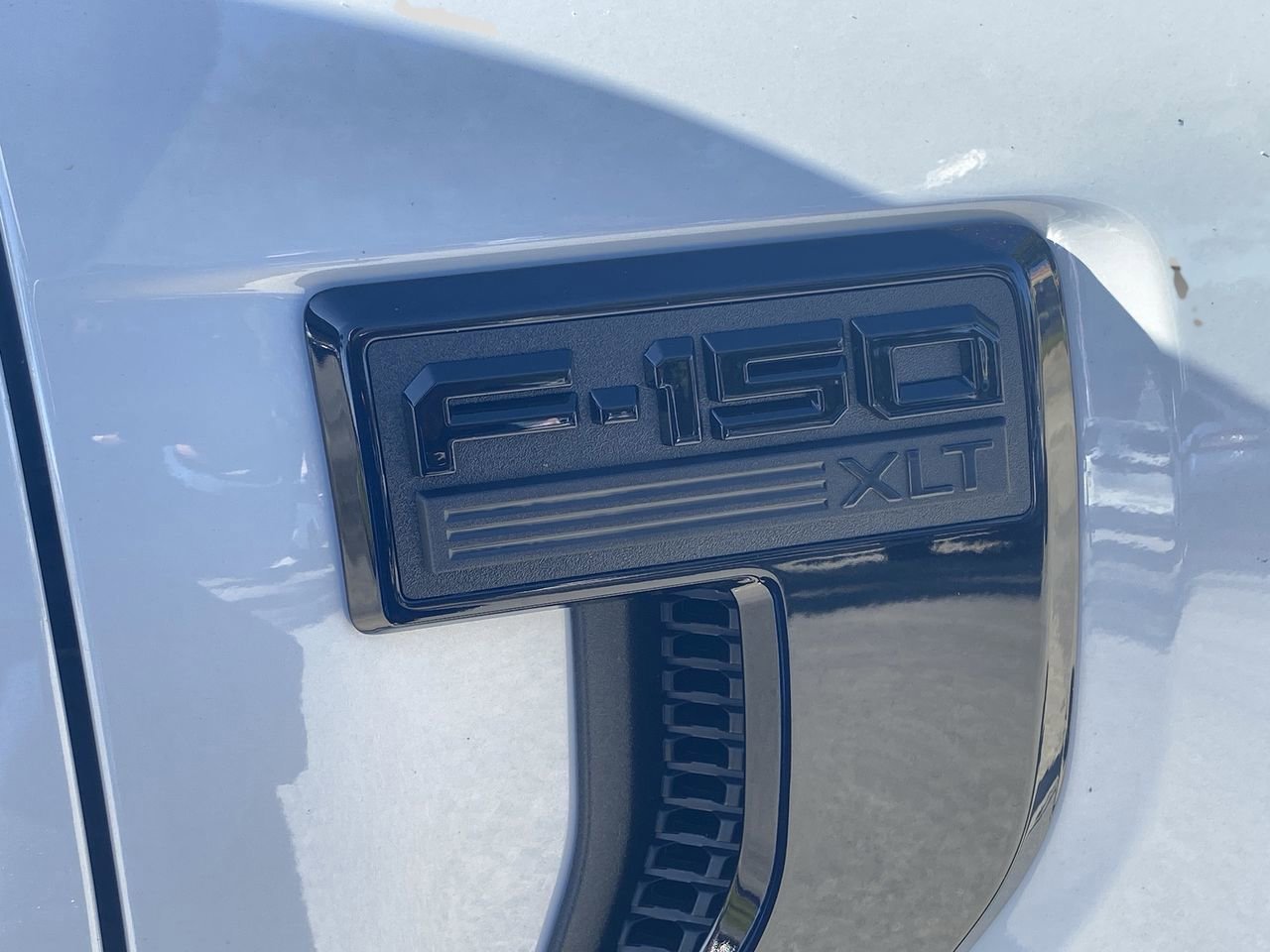 New 2025 Ford F150 XLT w/ Equipment Group 302A MID image 9