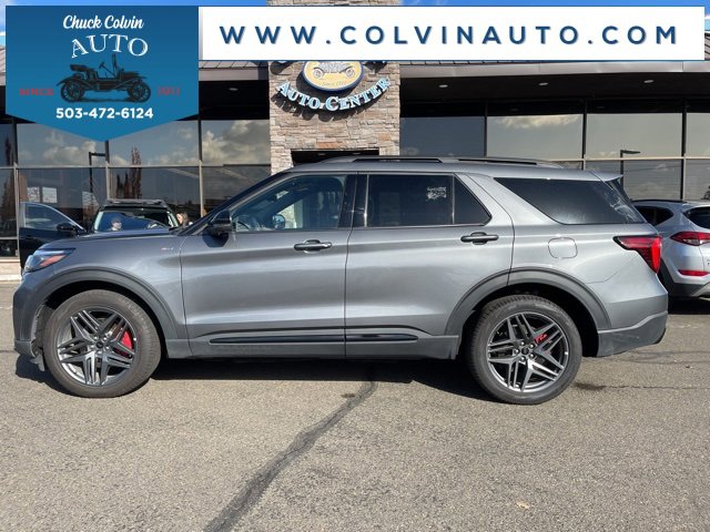 Used 2025 Ford Explorer ST-Line w/ ST-Line Street Pack image 1