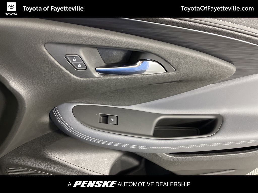 Used 2019 Buick Envision Essence image 20