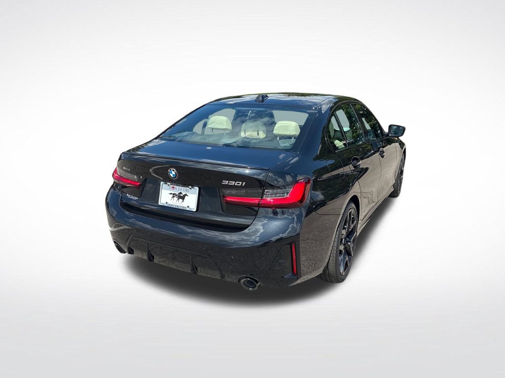 New 2026 BMW 330i xDrive Sedan w/ M Sport Package AWD/4WD image 3