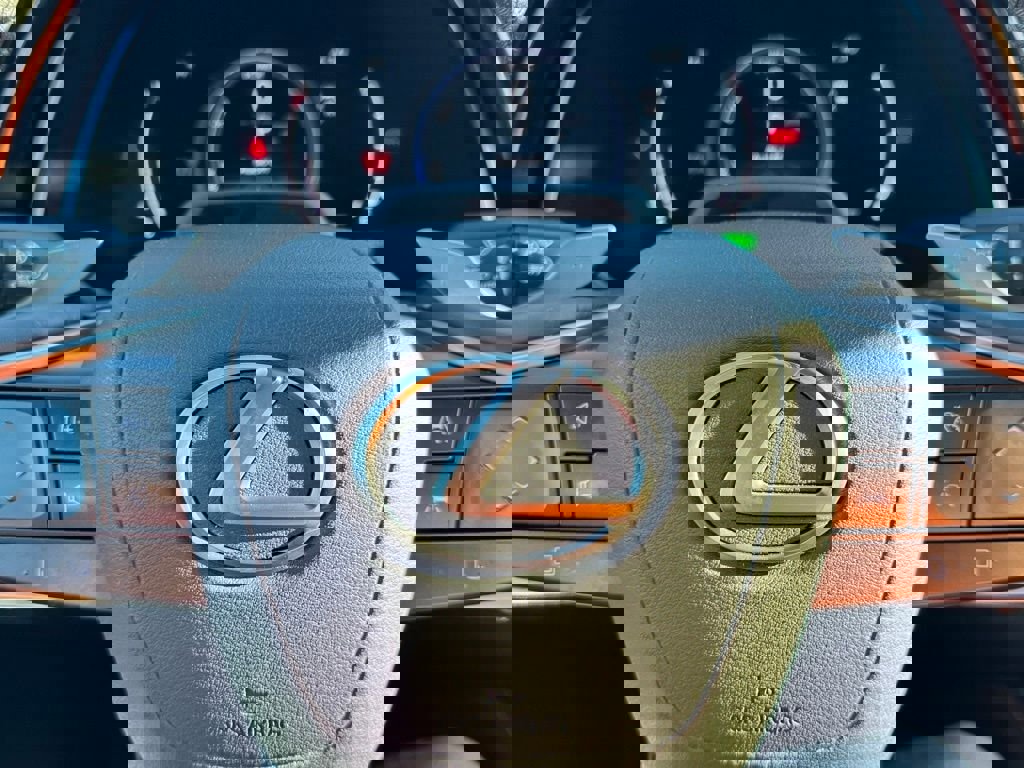 Certified 2024 Lexus RX 350 w/ Convenience Package image 30