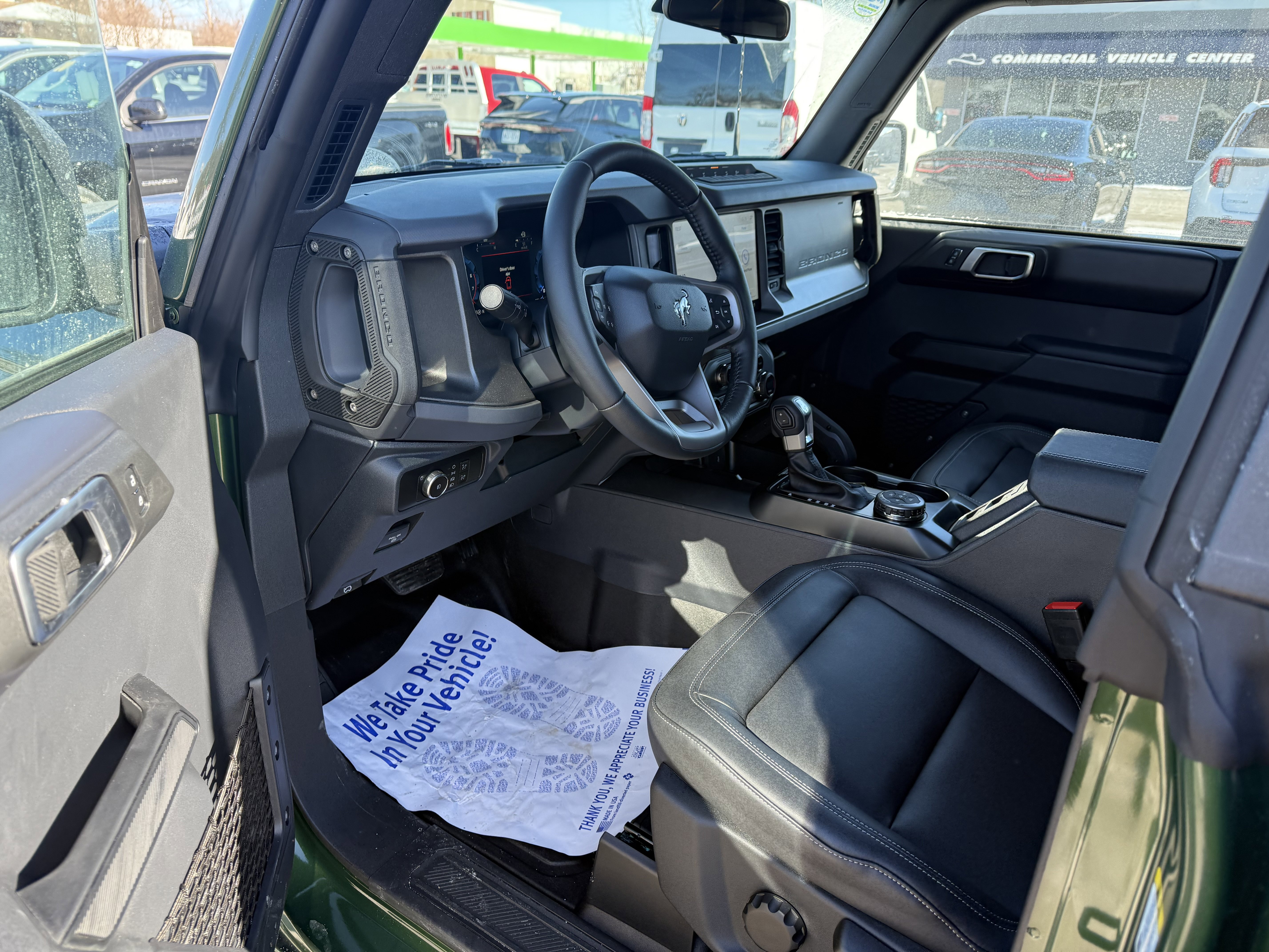 New 2025 Ford Bronco Big Bend w/ Black Diamond Package AWD/4WD image 7