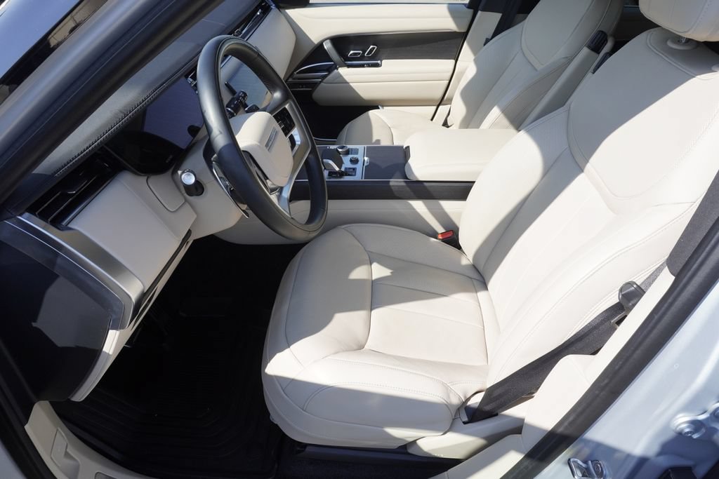 Used 2023 Land Rover Range Rover SE AWD/4WD image 19