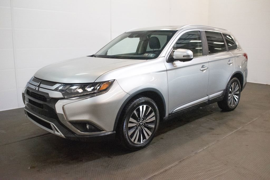 Used 2019 Mitsubishi Outlander AWD image 8