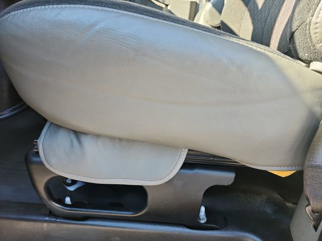 Certified 2024 Chevrolet Express 2500 Work Van w/ Driver Convenience Package image 22