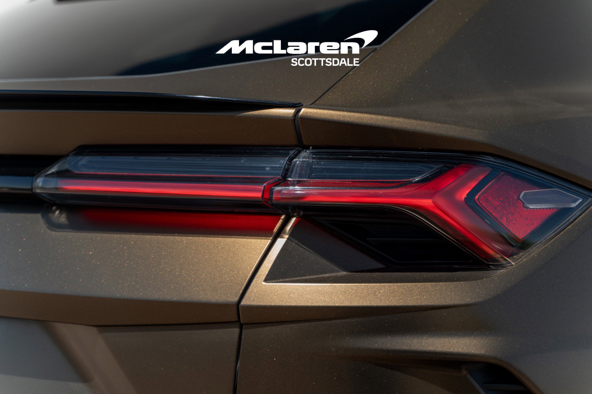 Used 2021 Lamborghini Urus AWD/4WD image 29
