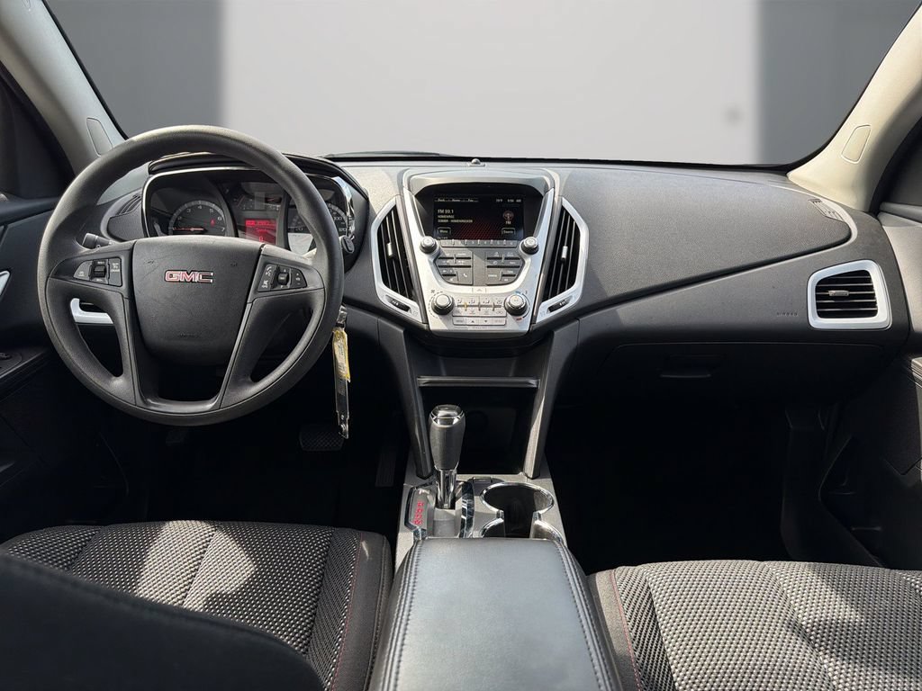 Used 2017 GMC Terrain SLE FWD image 17