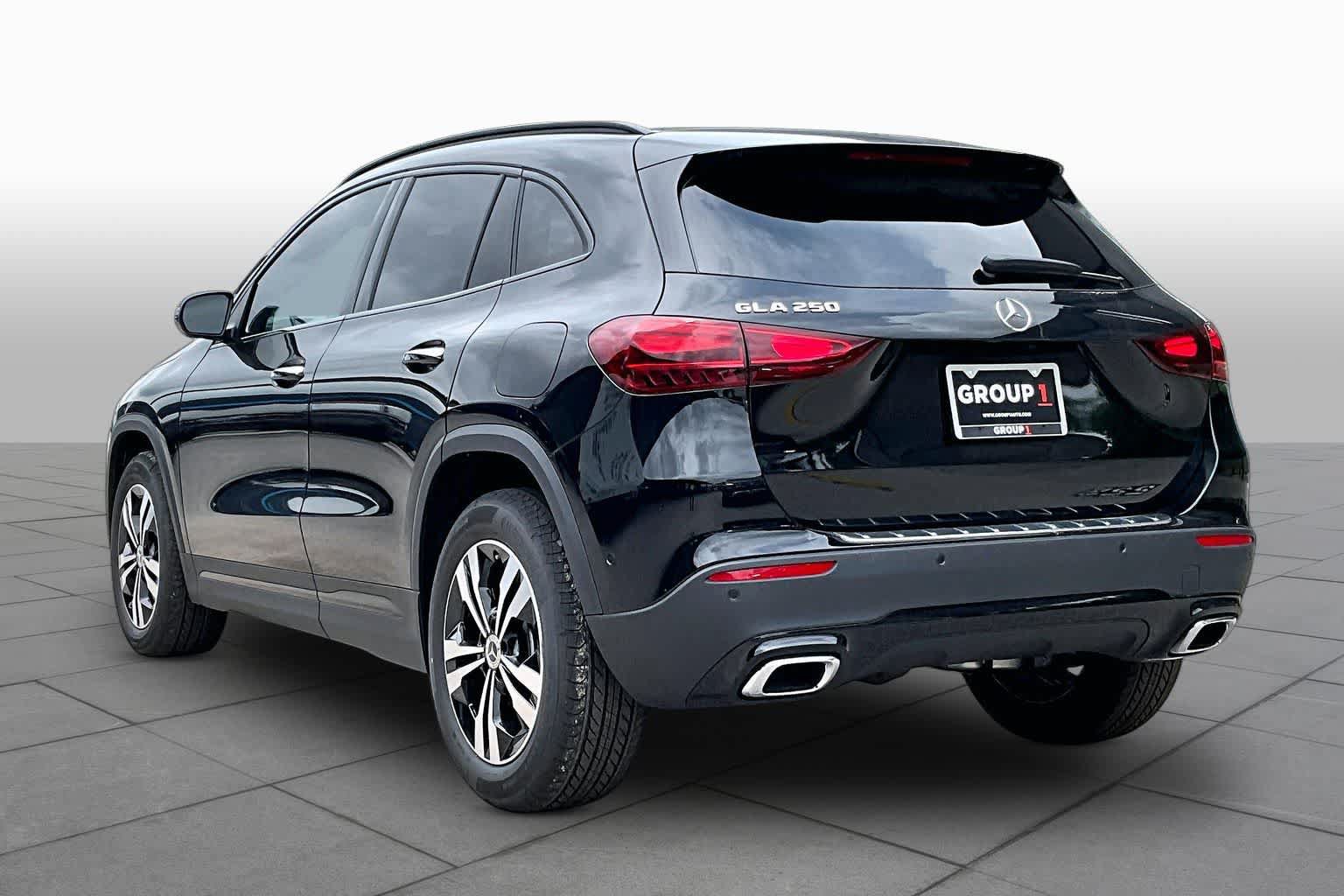 Used 2026 Mercedes-Benz GLA 250 image 4