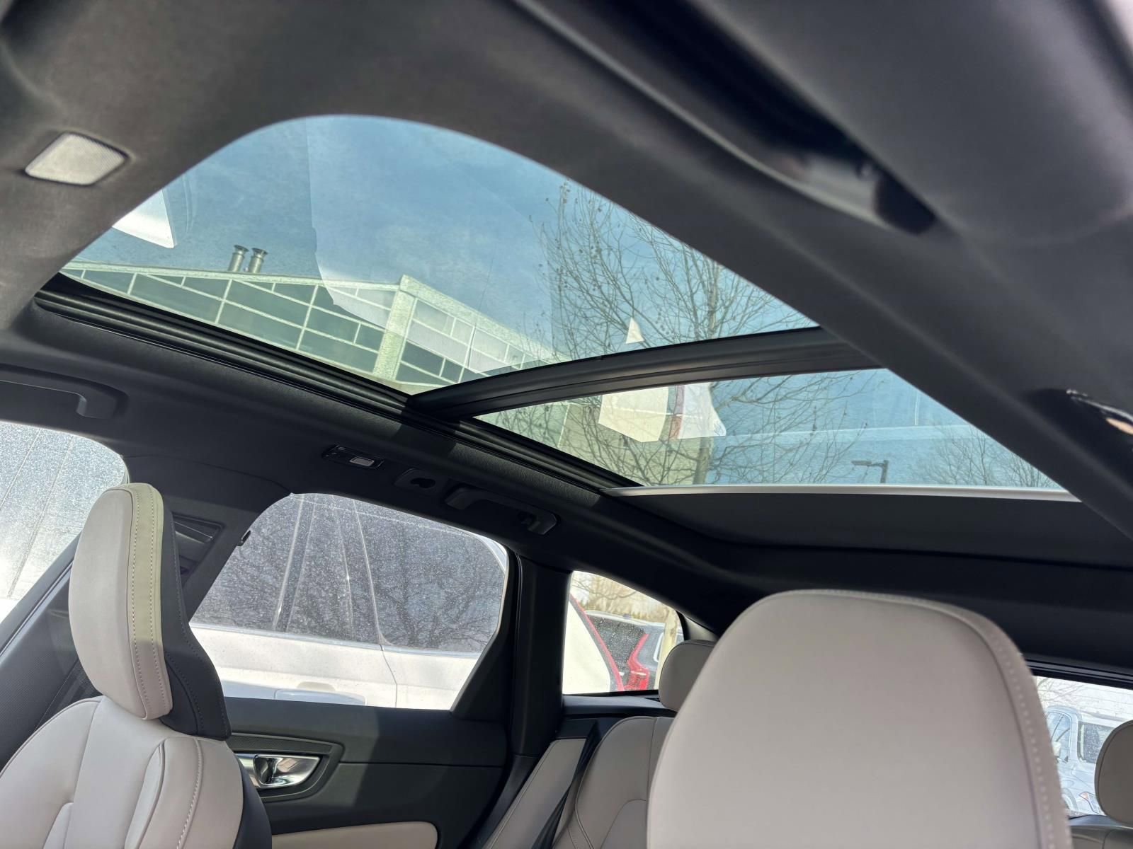 New 2026 Volvo XC60 B5 Plus w/ Protection Package Premier image 22