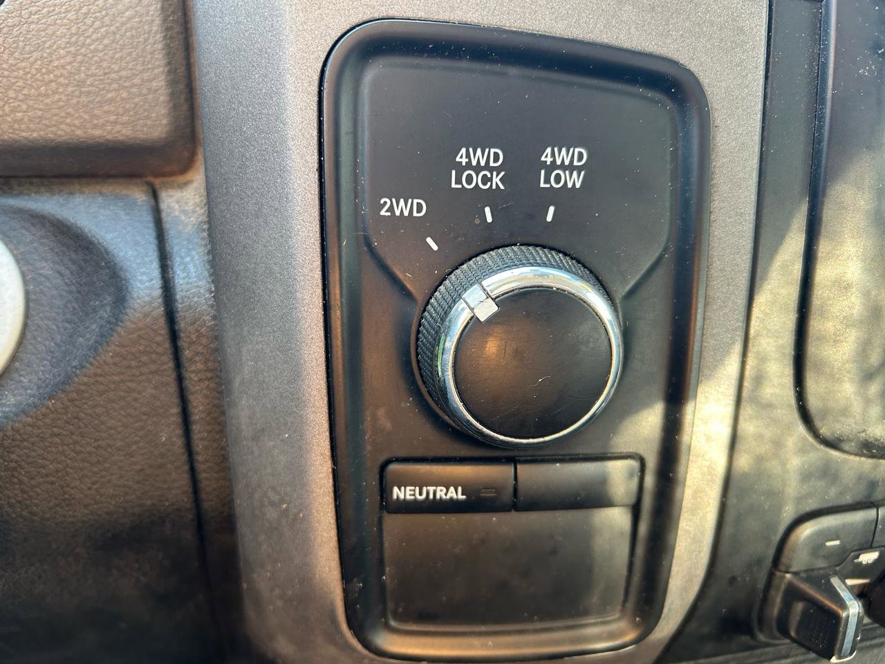 Used 2014 RAM 3500 ST w/ ST Popular Equipment Group AWD/4WD image 22