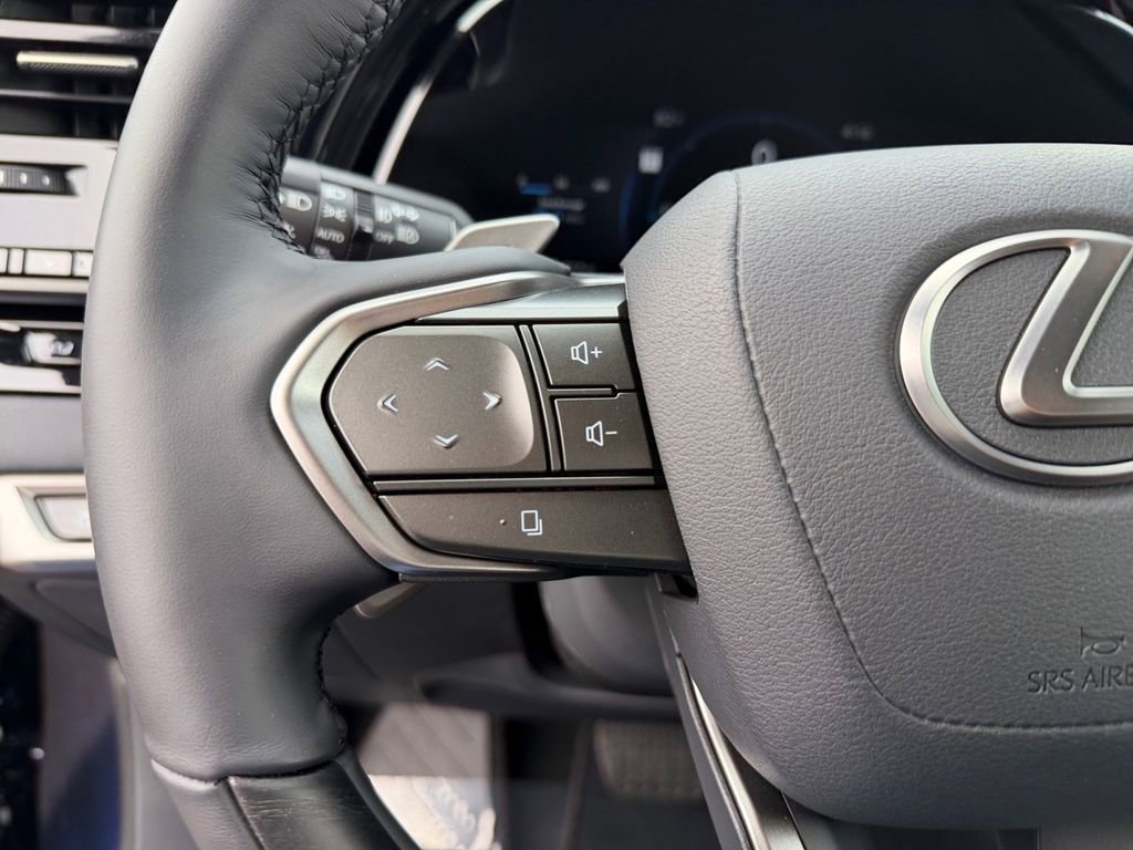 Used 2026 Lexus RX 450h AWD w/ Convenience Package image 21