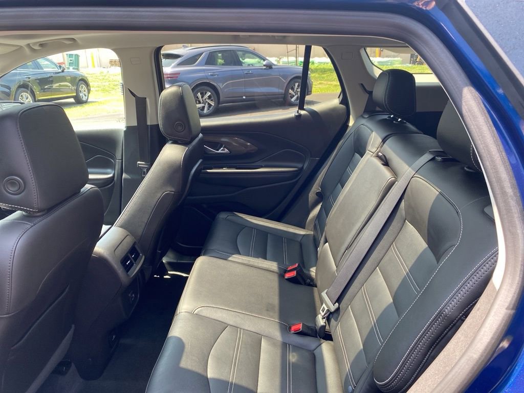 Used 2023 GMC Terrain Denali image 30