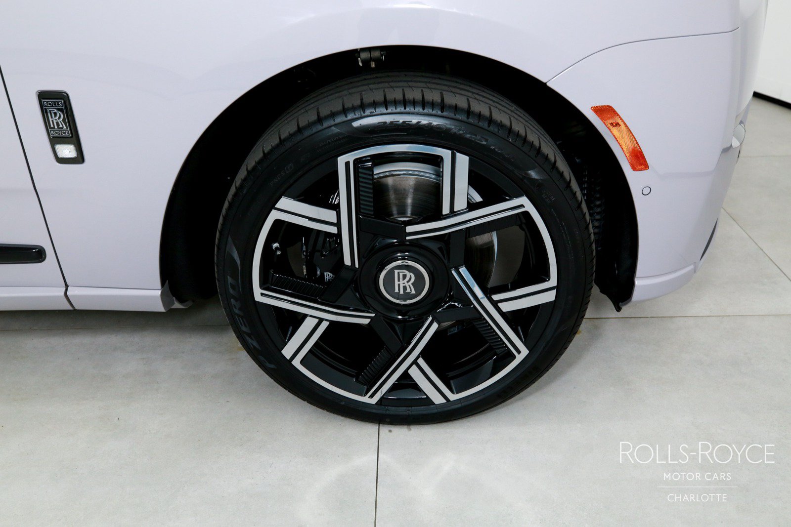 Used 2026 Rolls-Royce Cullinan Black Badge AWD/4WD image 40
